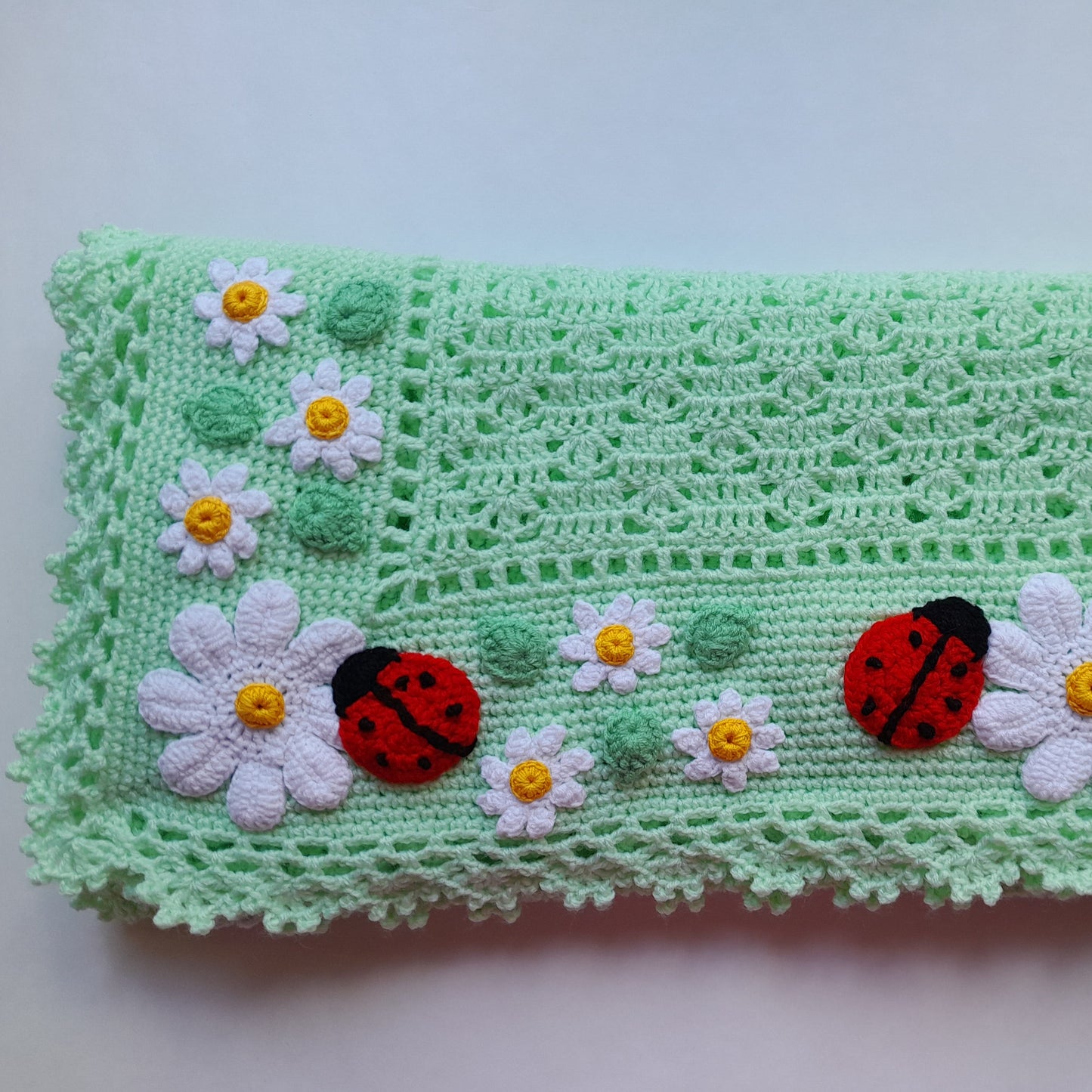 Crochet Baby Blanket Ladybug Daisy Flowers