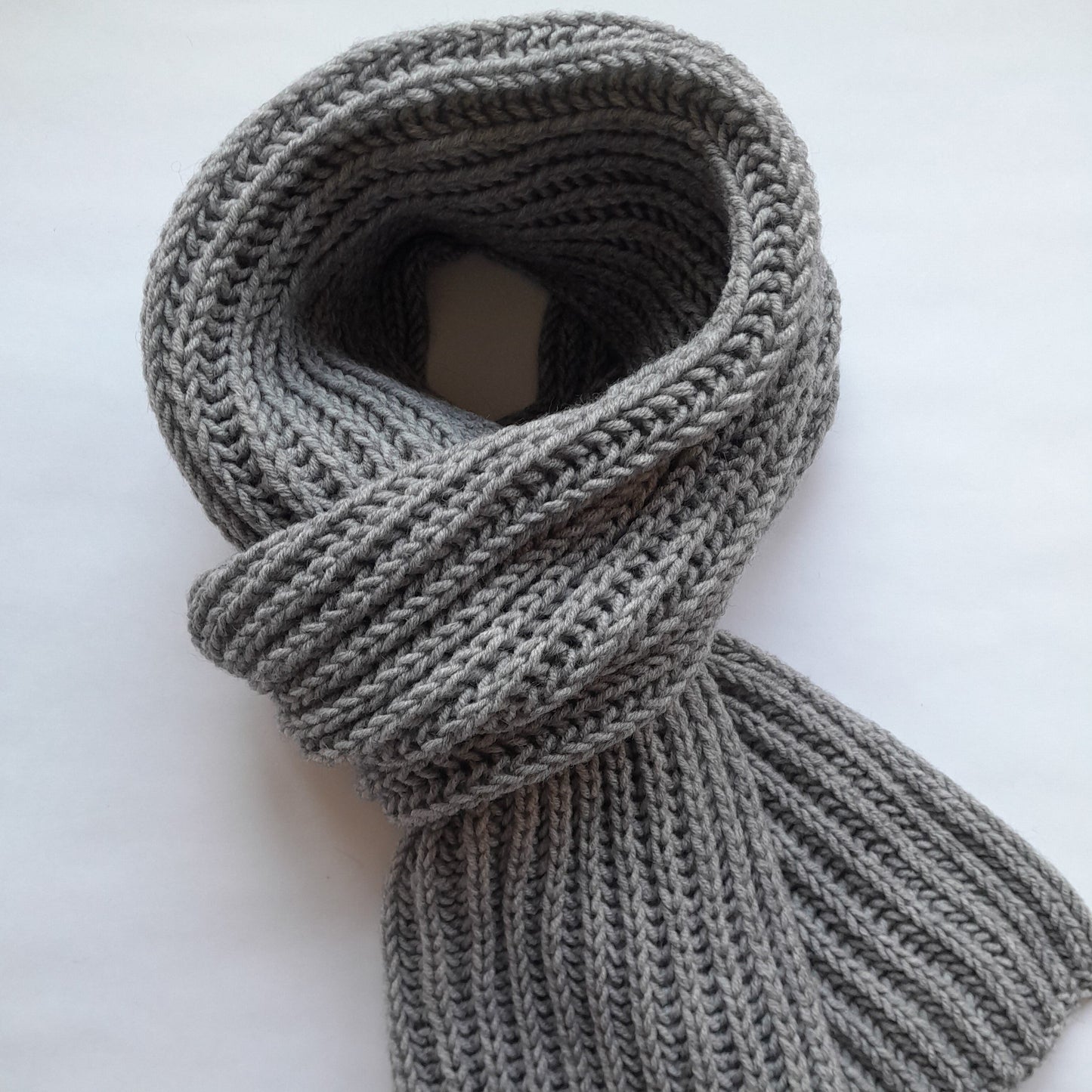 Classic Men`s Scarf Middle-Grey Color