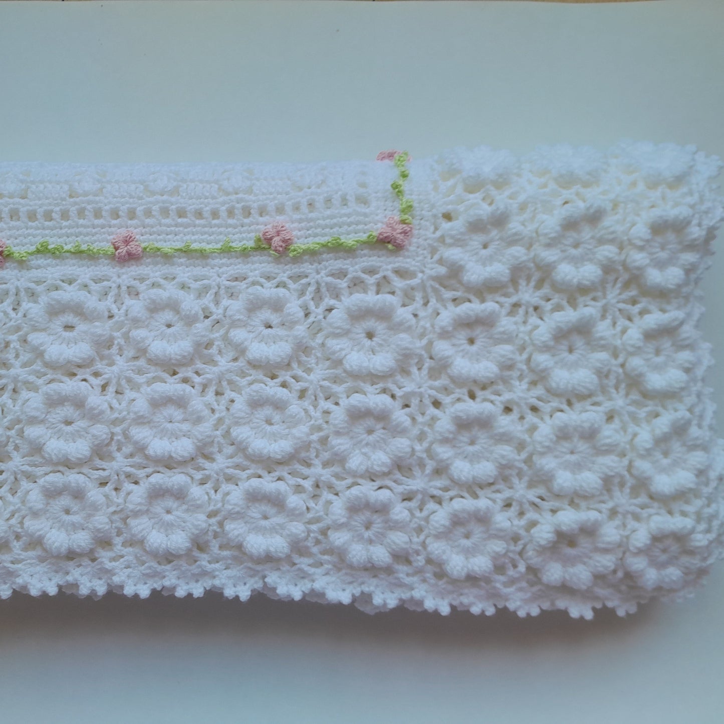 Crochet Baby Blanket White Blossom Flowers