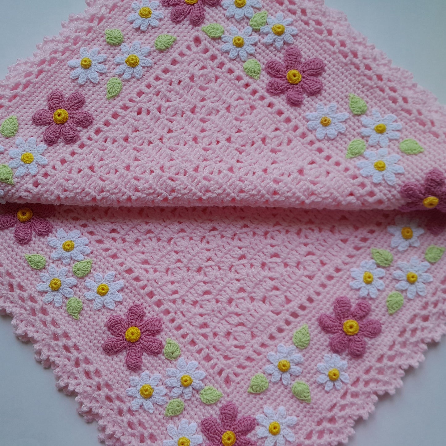 Crochet Baby Blanket Pink Flowers Daisy Applique