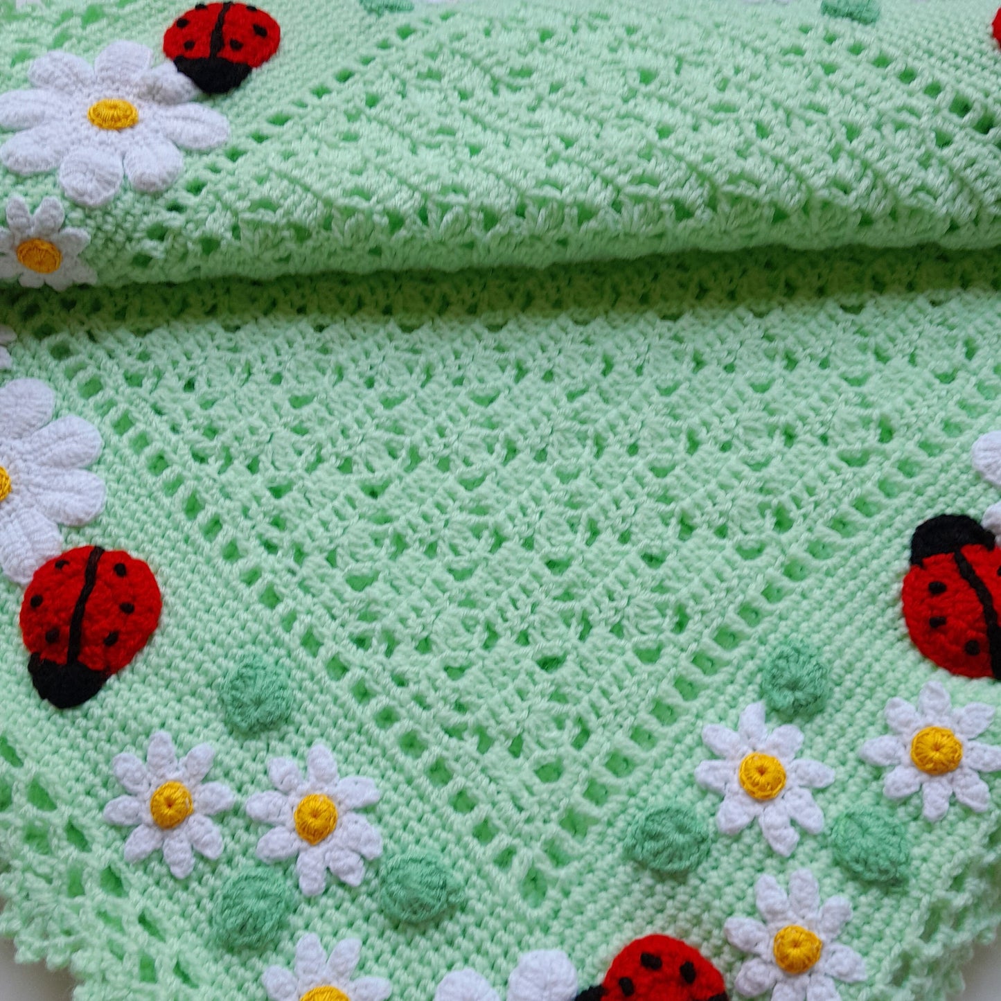 Crochet Baby Blanket Ladybug Daisy Flowers