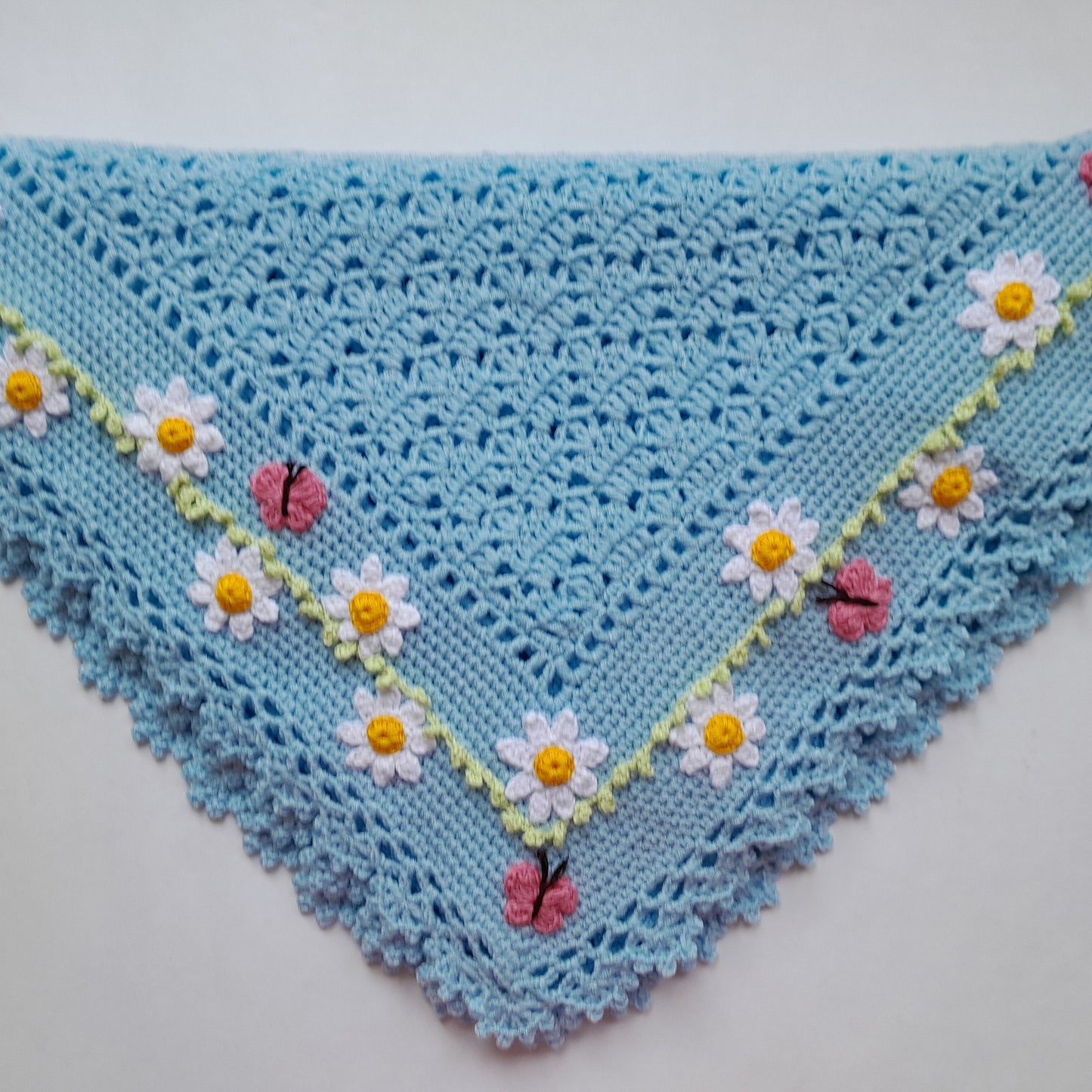 Crochet Baby Blanket Daisy Butterfly Applique